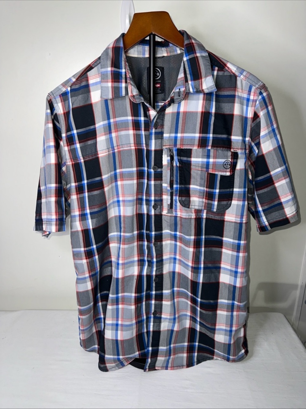 Wrangler Black Gray White Blue Plaid Short Sleeve Shirt
